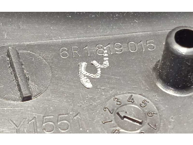 Řídící jednotka 6R1819015 Skoda Fabia Mk3 (NJ) 2016