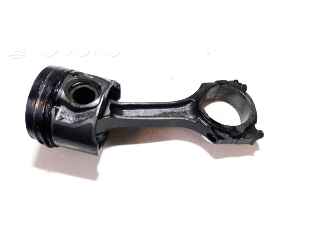 Píst Ford Mondeo Mk III pro naftový motor 2.0