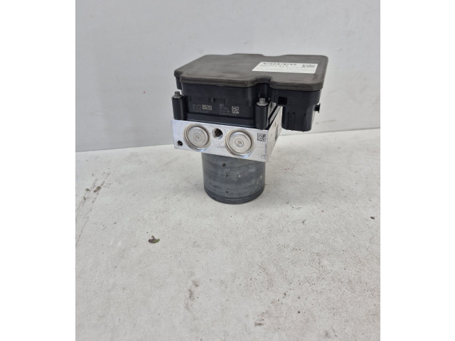 Блок АБС 32281471   Volvo  XC40   -  года