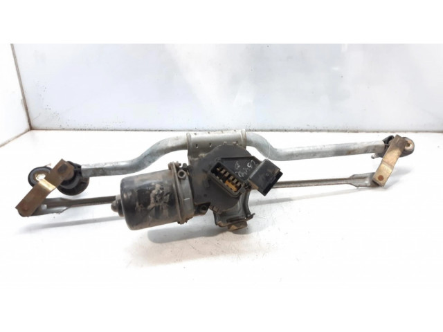 Двигатель стеклоочистителей