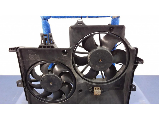 Вентилятор радиатора 52401246 Opel Meriva A