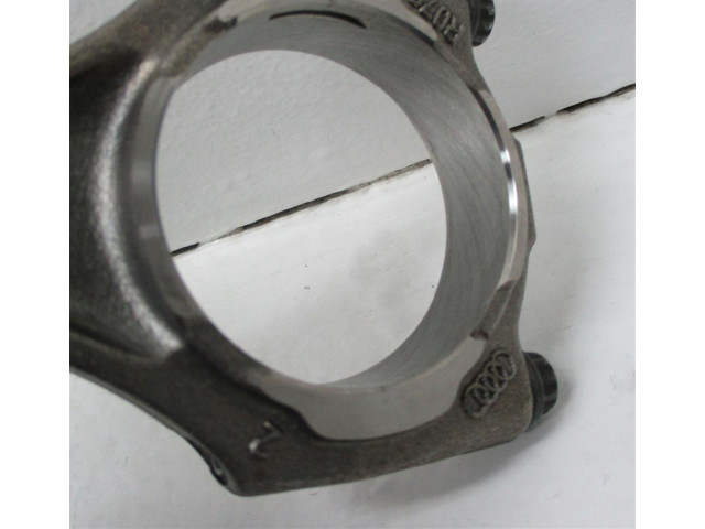 Píst 079107104CE Audi A8 S8 D5