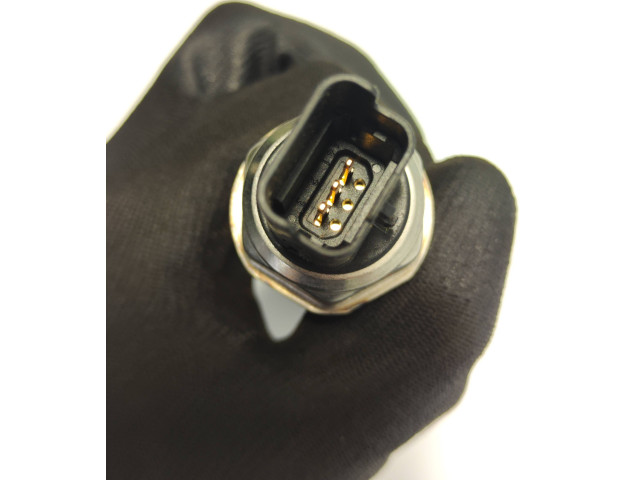 Топливная рампа 9685297580, 132640759   Citroen C4 II Picasso  