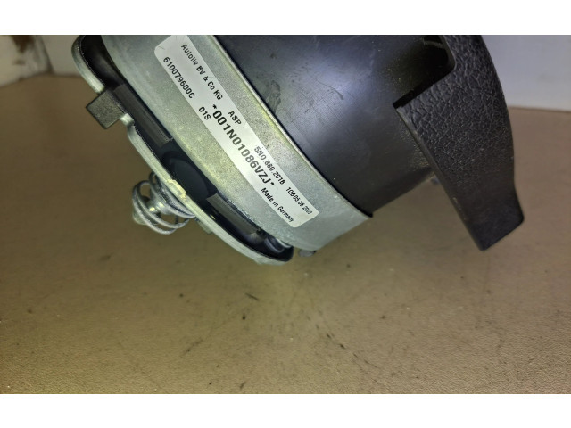 Подушка безопасности водителя 5N0880201B, 610079600C   Volkswagen Touran I