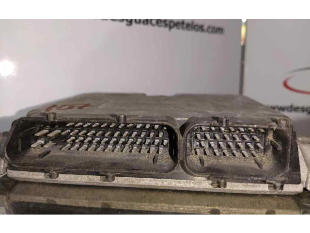 Блок управления двигателем Блок управления 06A906018C Audi A3 S3 8L