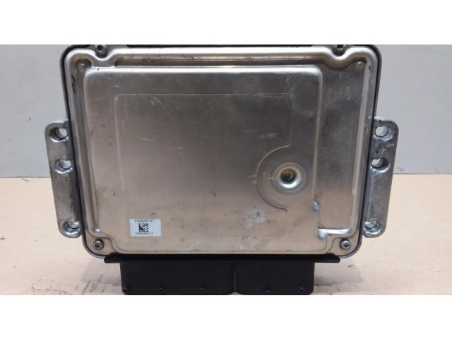 Řídící jednotka 391202A205, 0281018051 Hyundai i40 2011