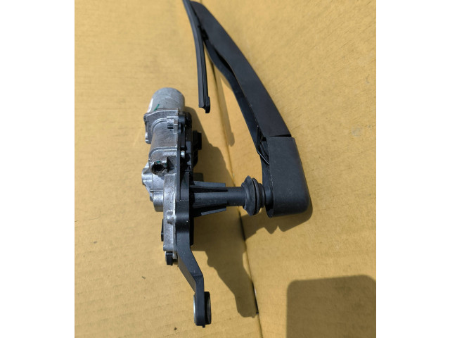 Моторчик заднего дворника DS7317404BA, W000066951    Ford Escape IV