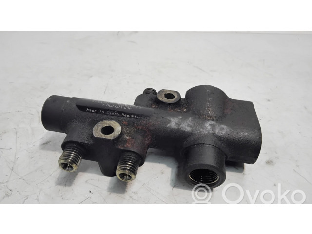 Vstřikovací lišta F00R001039, 000067O2 Chrysler Pacifica pro benzínový motor 3.5 0377