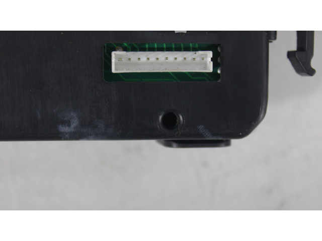 Ручка стеклоочистителей 28363685463 Renault Kangoo II