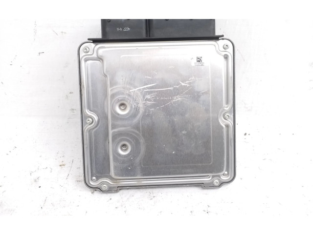 Řídící jednotka 03G906016HN, 0281012272   Volkswagen Caddy 2007