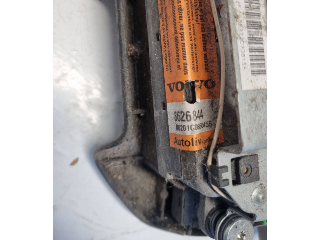Подушка безопасности водителя 8626844   Volvo V70