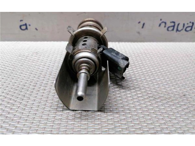 Vstřikovač 9813930180, K059B06258 Citroen C-Elysée DV6FD(BHY)