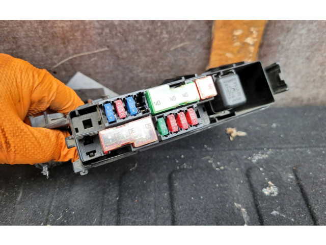 Pojistková skříňka Nissan Murano Z50 2006