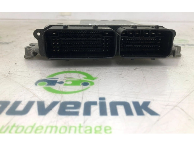 Řídící jednotka 9807054180, 9806460480 Peugeot 308 2015