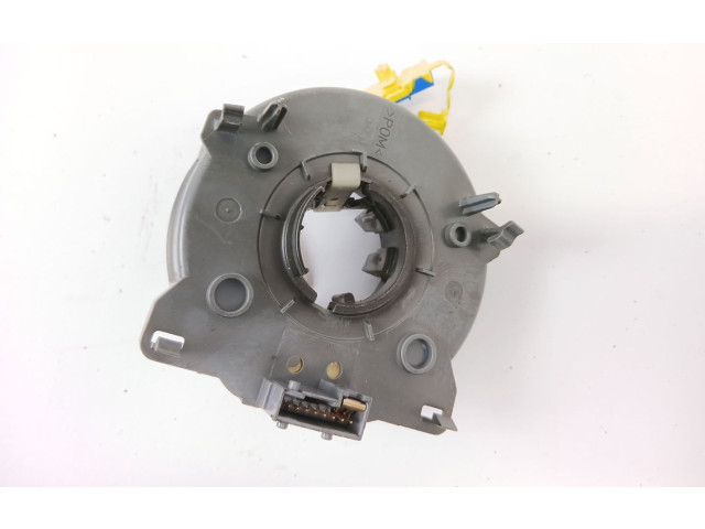 Подушка безопасности водителя 24459849 Opel Meriva A