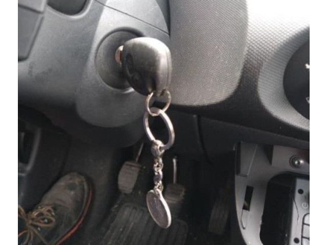 Генератор 8200519296 Renault Twingo II