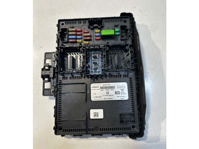 Блок предохранителей JX6T15604BCD   Ford Focus    