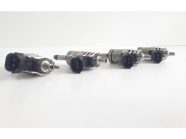 Vstřikovač 2325025010 Toyota RAV 4 (XA50)