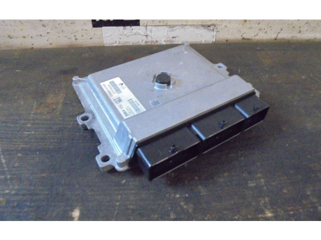 Řídící jednotka 237109222R, 237106690R Renault Clio IV 2017