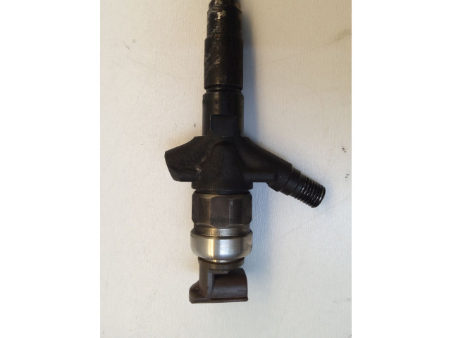 Форсунка 16613AA020 Subaru Outback