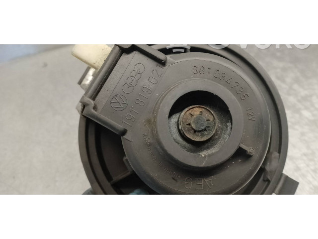 Вентилятор печки 191819021 Volkswagen Golf SportWagen