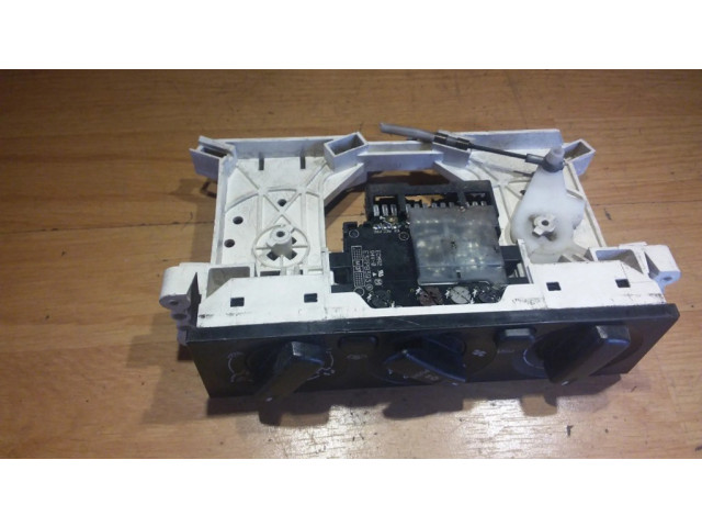 Блок управления климат-контролем MR360467 Mitsubishi Carisma