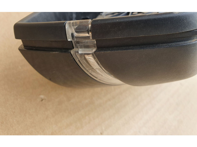 Зеркало электрическое        Skoda Karoq  2017 -  года   