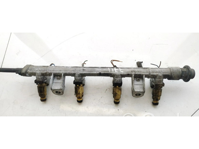 Vstřikovací lišta Hyundai Coupe pro benzínový motor 2.0