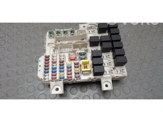 Блок предохранителей 8637A170, NICHTZUTREFFEND Mitsubishi Colt