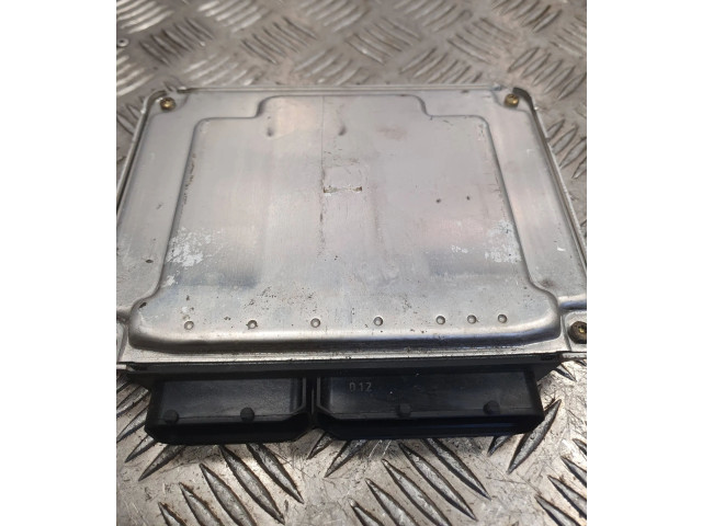 Řídící jednotka 038906019AR, 28SA4601   Volkswagen Bora 2001