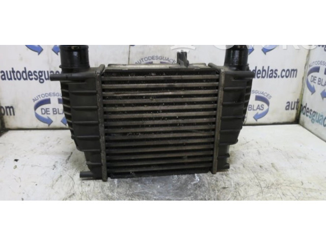 Интеркулер  8200471885   Renault Clio III 