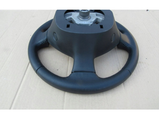 Volant Nissan Note (E12) 2014