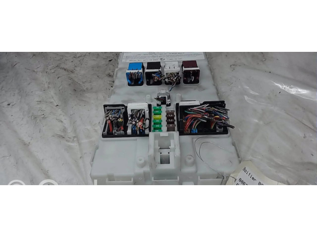 Pojistková skříňka Řídící jednotka BSM 61355A42138 BMW 2 F46 2015