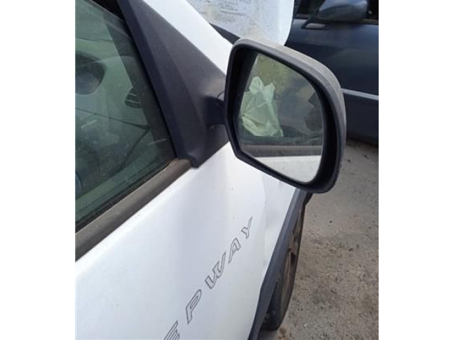 Зеркало электрическое Dacia Dokker 2012 - года