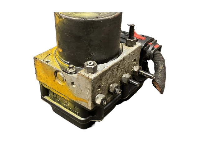 Блок АБС 6R0907379C0002, 6R0907379CH05 Skoda Fabia Mk2 (5J) 2007 - 2014 года