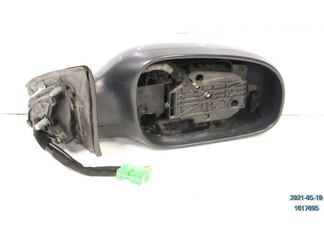 Зеркало электрическое        Volvo V70  2000 - 2004 года   