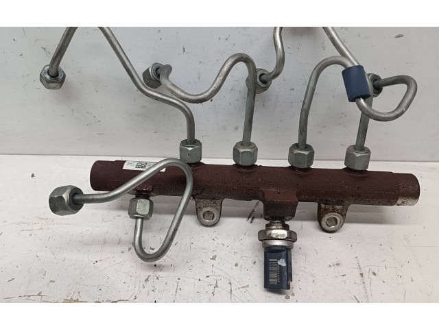 Топливная рампа 8200704212, H8200704217   Renault Scenic III -  Grand scenic III  