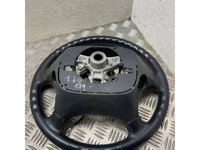 Volant Toyota Avensis Verso 2004