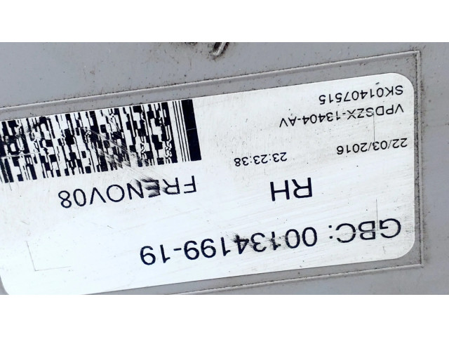 Задний фонарь правый 5E9945096, 5E9945112    Skoda Octavia Mk3 (5E)   2013-2019 года