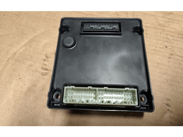 Блок предохранителей P56010420AH, P56010395AA Jeep Cherokee III KJ