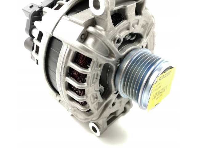 Генератор 06K903026B   Audi A3 S3 8L      