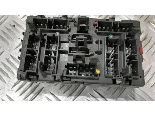   Pojistková skříňka 9459081380   Peugeot 406 1998