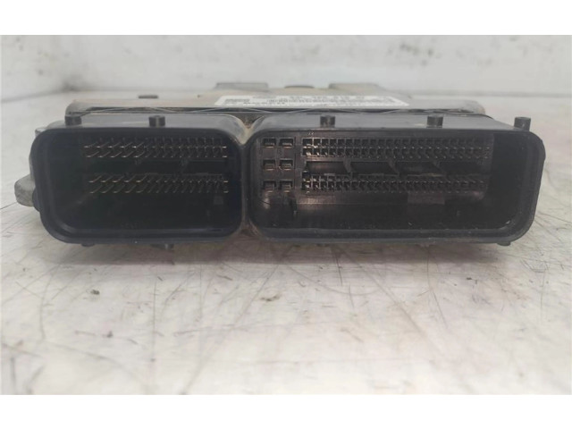 Блок управления 03L906018QK, 0090047 Skoda Yeti (5L)