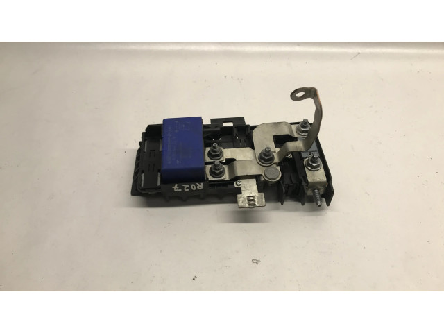 Pojistková skříňka A2465400950 Mercedes-Benz CLA C117 X117 W117 2014