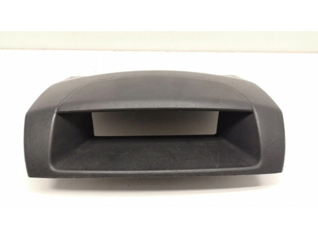 Отделка внутренней панели