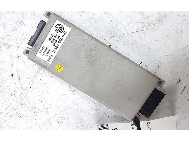 Блок управления голосом 1K0035729E TELEFONU   Volkswagen Touran I