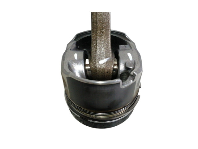 Píst 038J   Volkswagen Crafter    BJL 