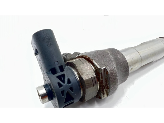 Форсунка 04l130277AE    Seat Alhambra (Mk2) для дизельного двигателя  2