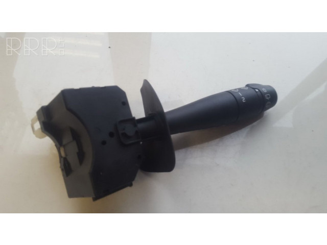 Ручка стеклоочистителей