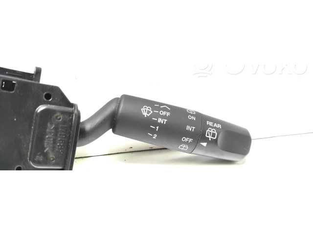 Ручка стеклоочистителей 17D682 Mazda 3 I